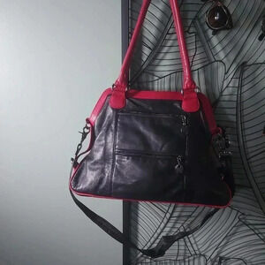 Silver Rose | Vintage Retro Black  and Red Leather Shoulder Bag